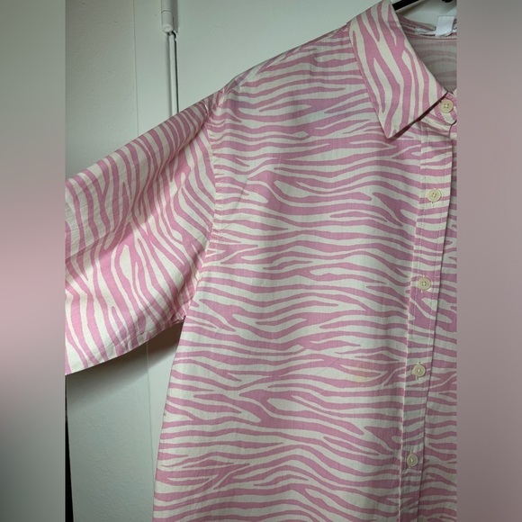 Grey Lab LA Zebra Animal Print Button Up Collared Pink Light Cream Shirt Size S - Picture 5 of 15